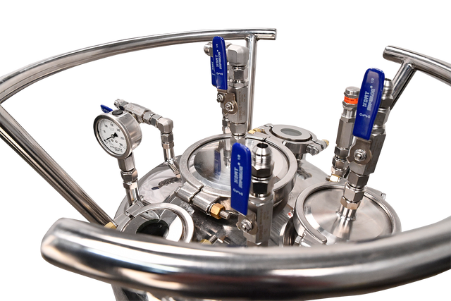 156lb ASME Non-Jacketed Solvent Tank | V1 | Assembled