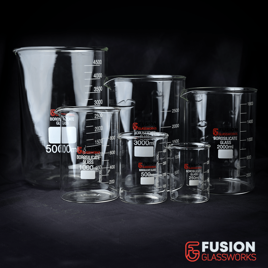 Borosilicate Graduated Glass Beaker with Spout - Xtractor Depot