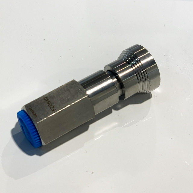 Finelock- 1/4" Stem and Body with 1/4" FNPT Finelock - Xtractor Depot